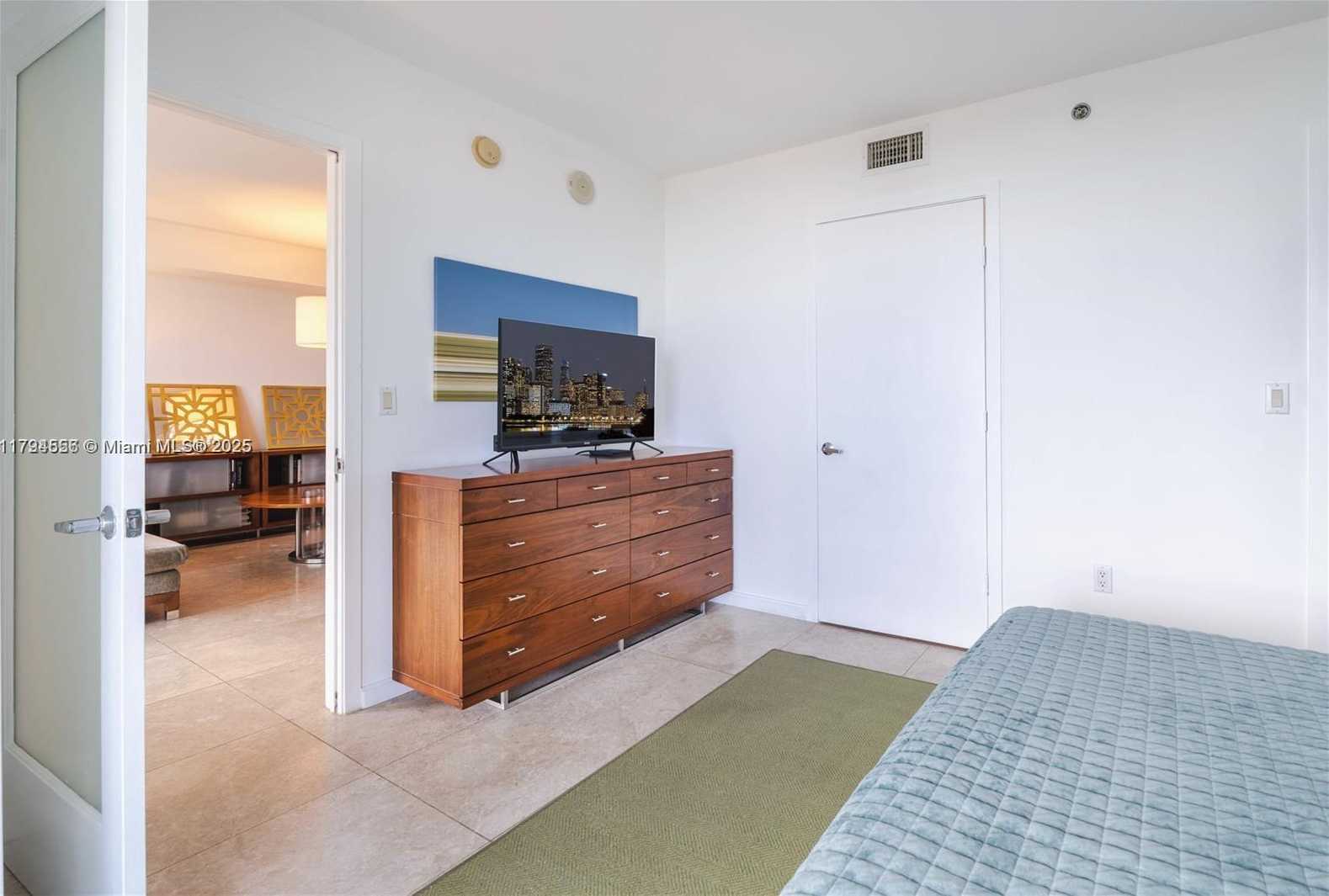 Small Image of 50 BISCAYNE BLVD #602, Miami Number 16