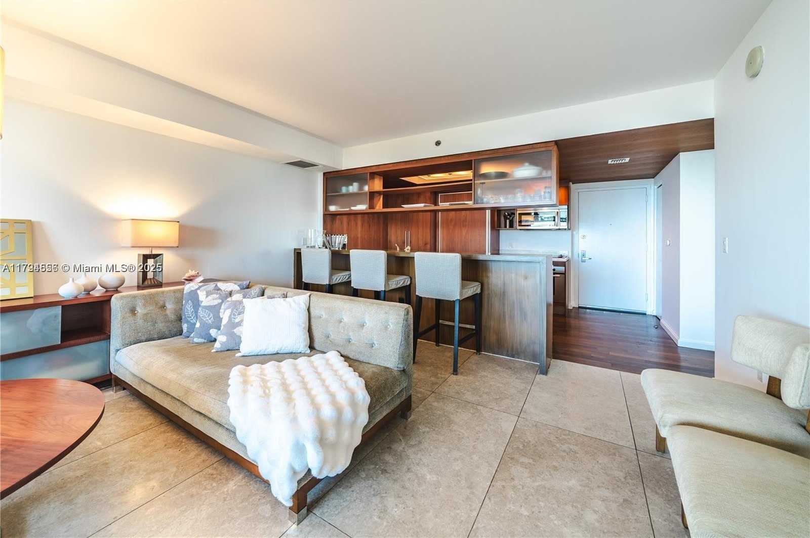 Small Image of 50 BISCAYNE BLVD #602, Miami Number 2