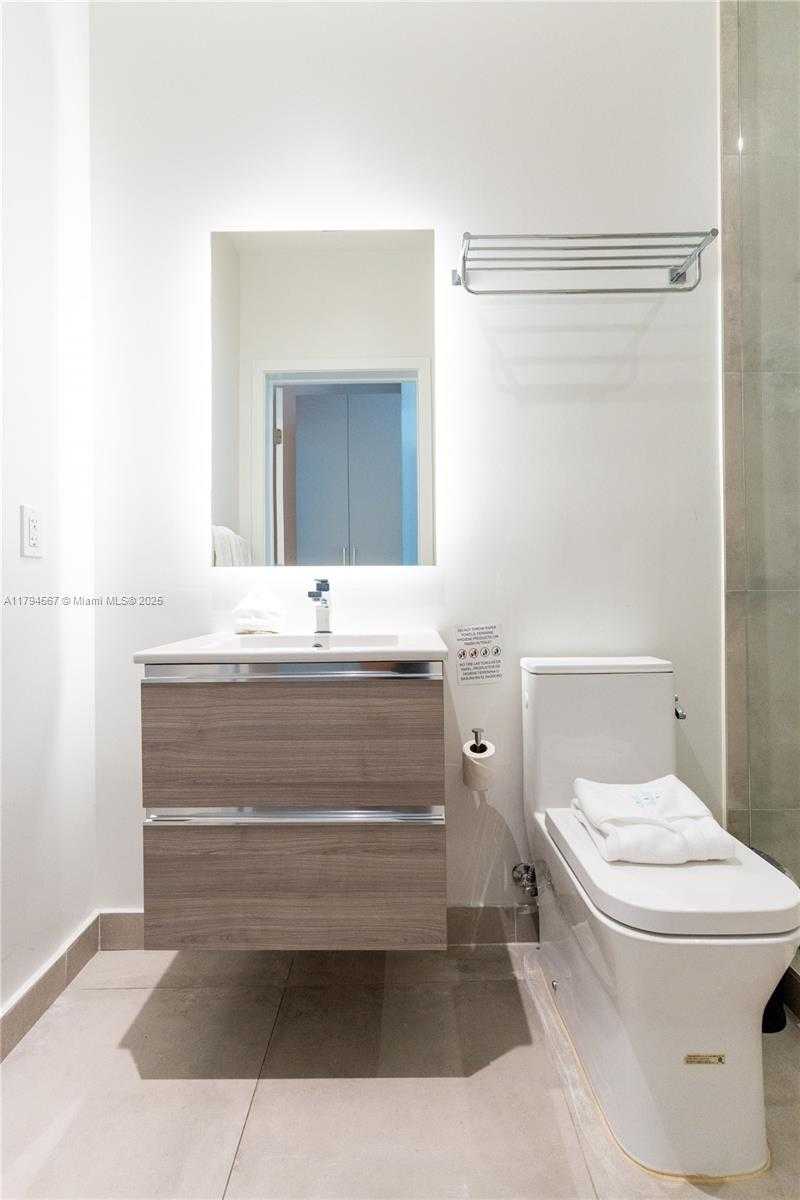 Small Image of 229 SOUTH WEST 9TH ST #2, Miami Number 12