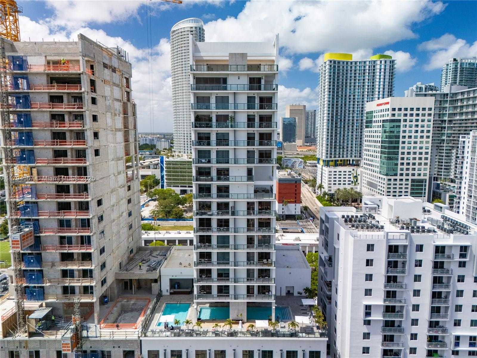 Small Image of 229 SOUTH WEST 9TH ST #2, Miami Number 24