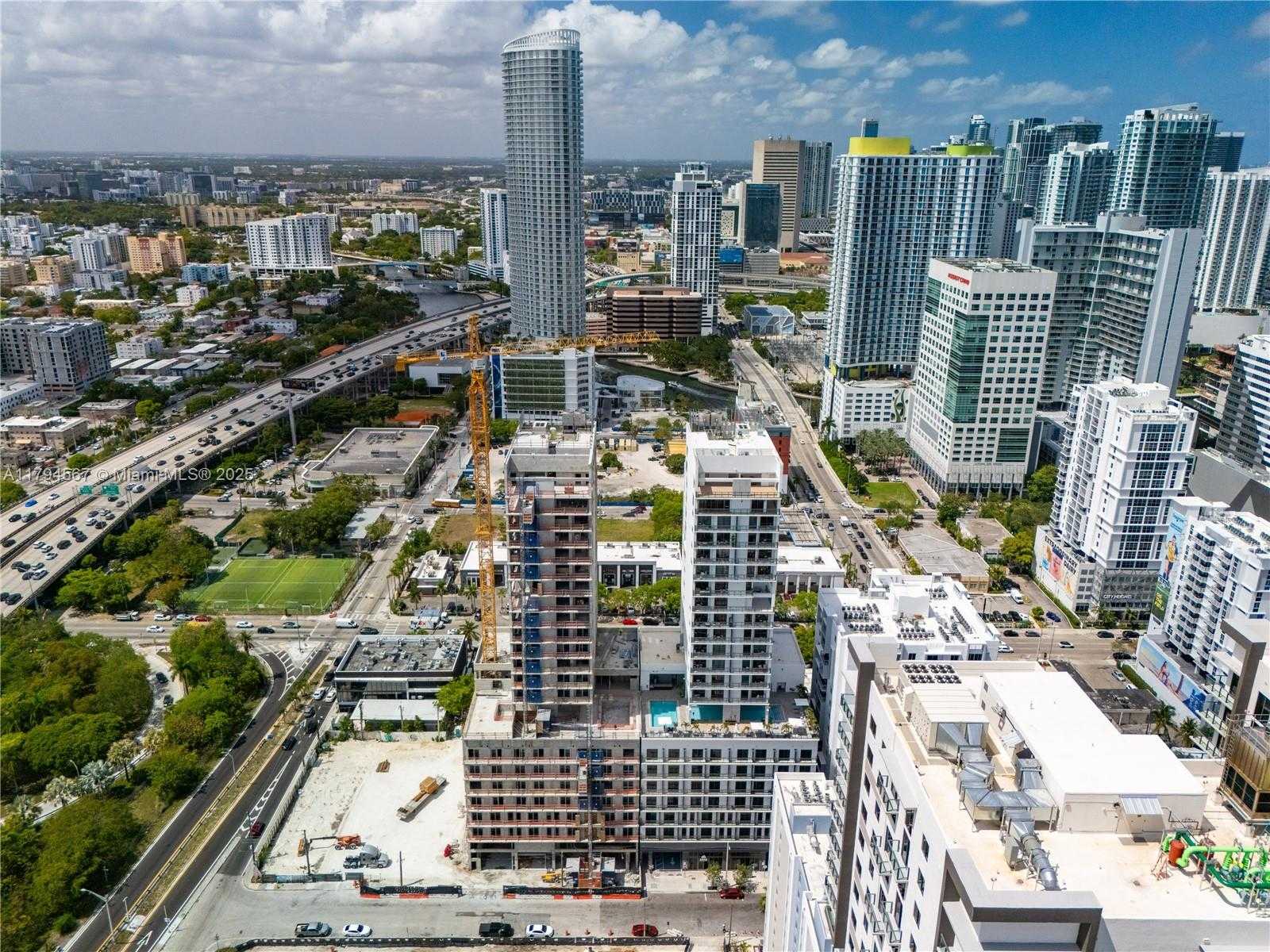 Small Image of 229 SOUTH WEST 9TH ST #2, Miami Number 25
