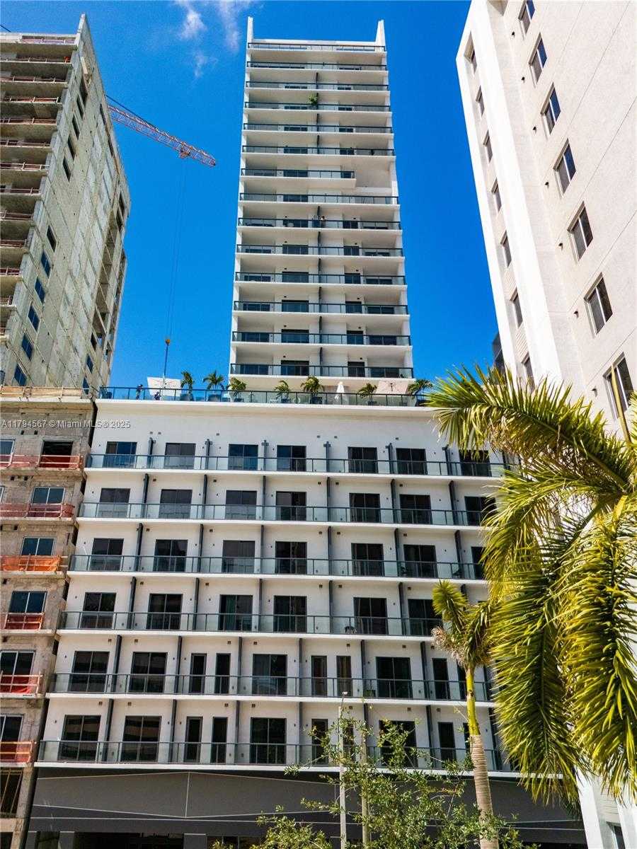 Small Image of 229 SOUTH WEST 9TH ST #2, Miami Number 27