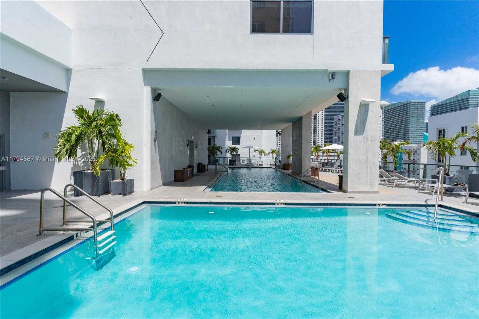 Small Image of 229 SOUTH WEST 9TH ST #2, Miami Number 30