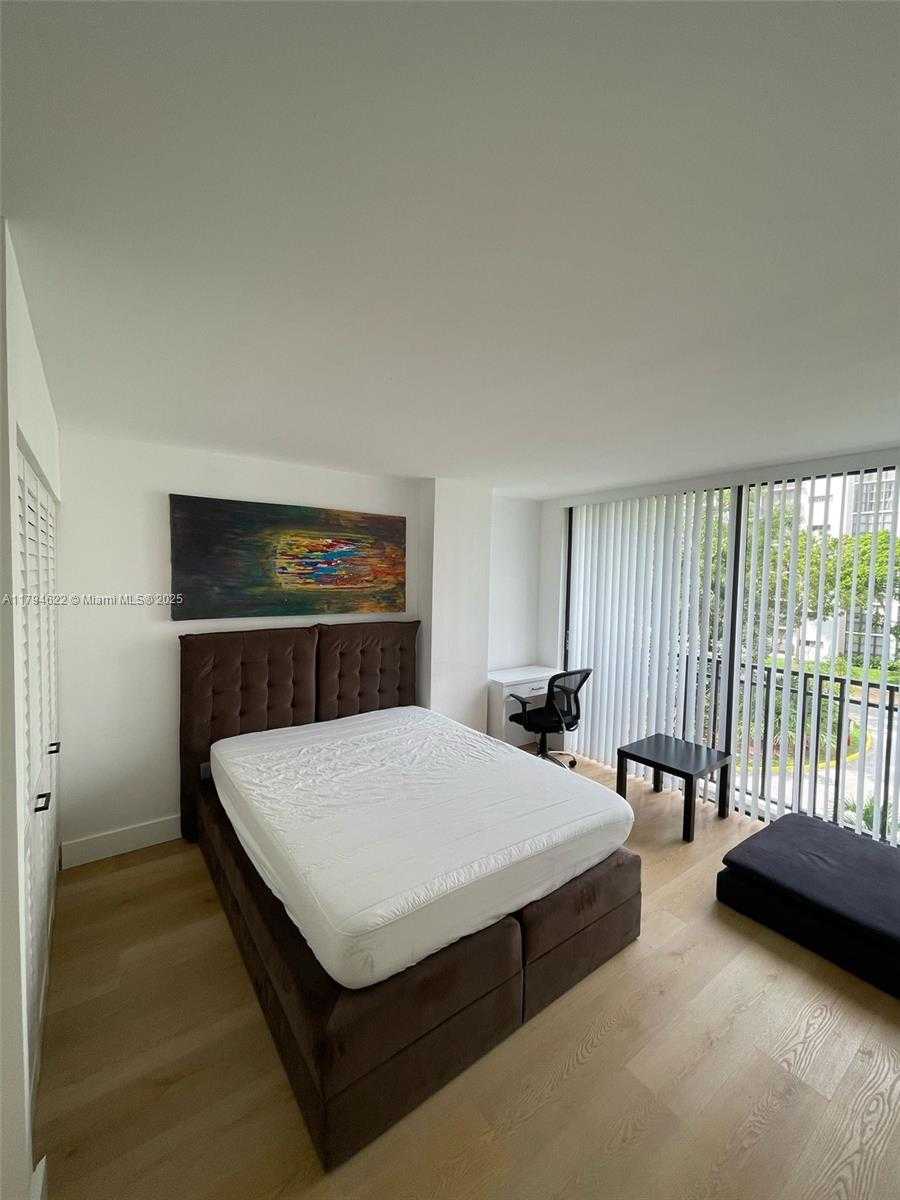 Small Image of 17011 NORTH BAY RD #307, Sunny Isles Beach Number 13