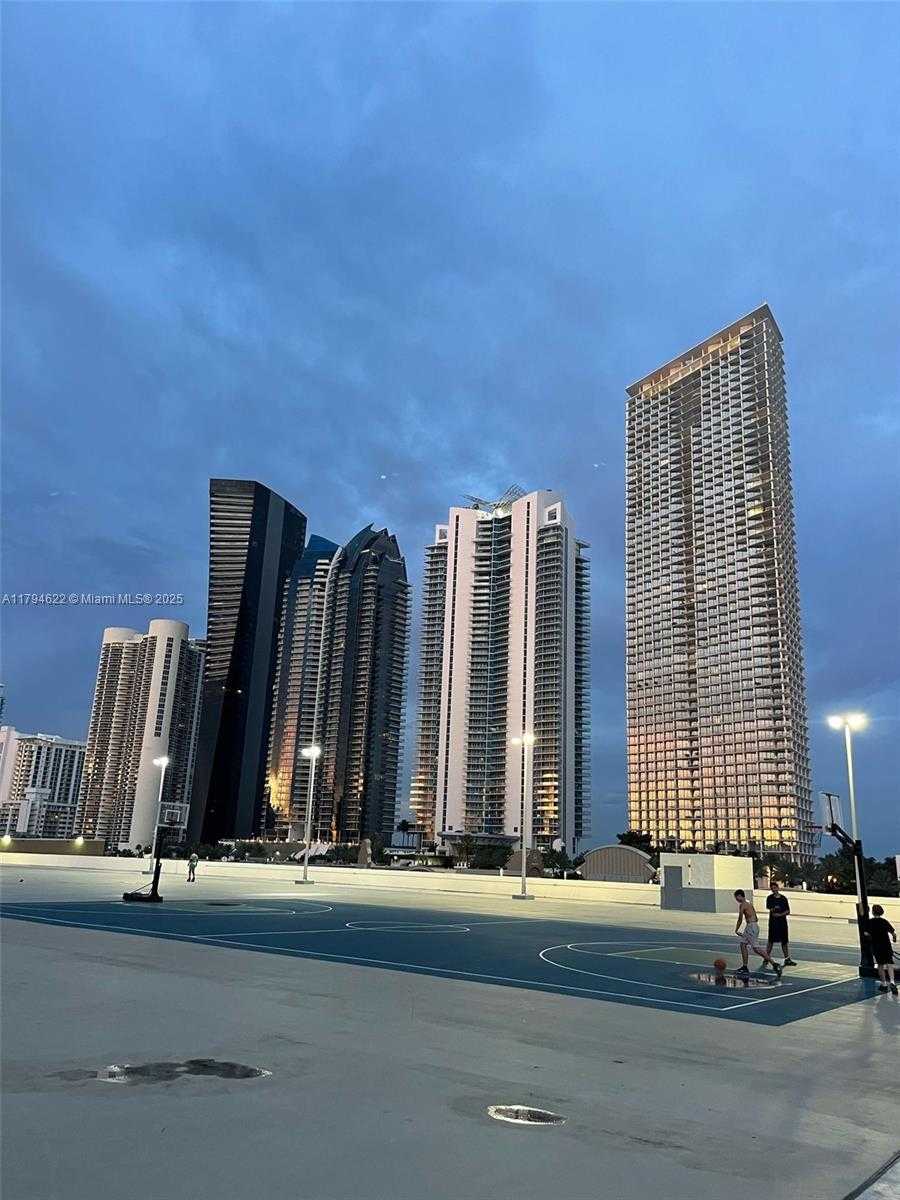 Small Image of 17011 NORTH BAY RD #307, Sunny Isles Beach Number 17
