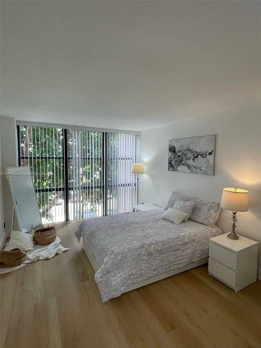 Small Image of 17011 NORTH BAY RD #307, Sunny Isles Beach Number 8