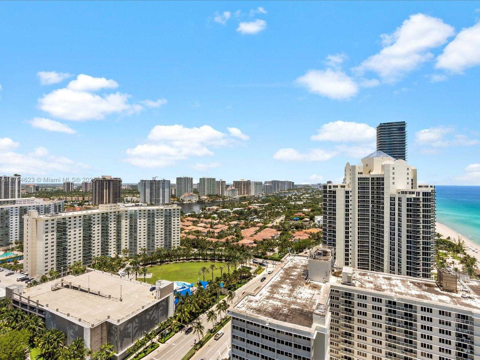 Small Image of 19111 Collins Ave, Sunny Isles Beach, FL 33160, USA Number 44
