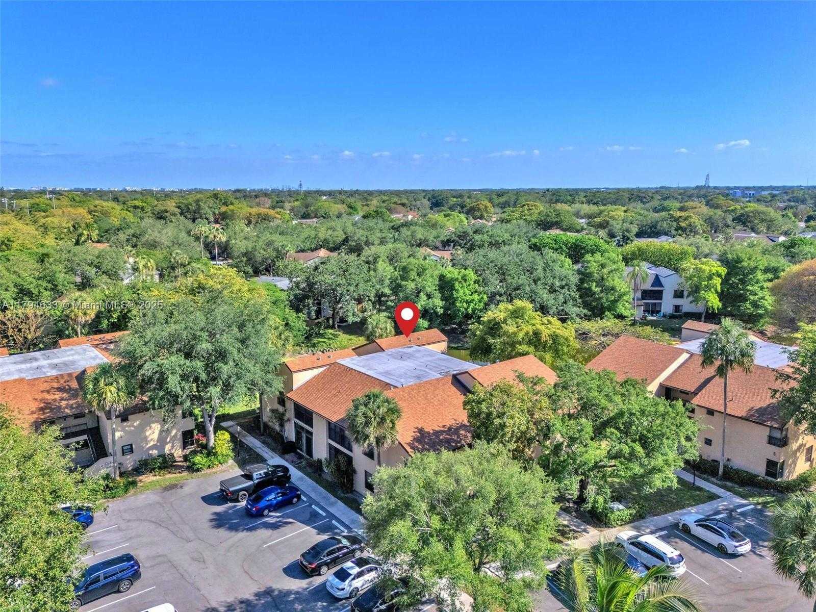 Small Image of 3699 COCOPLUM CIR #3538, Coconut Creek Number 33