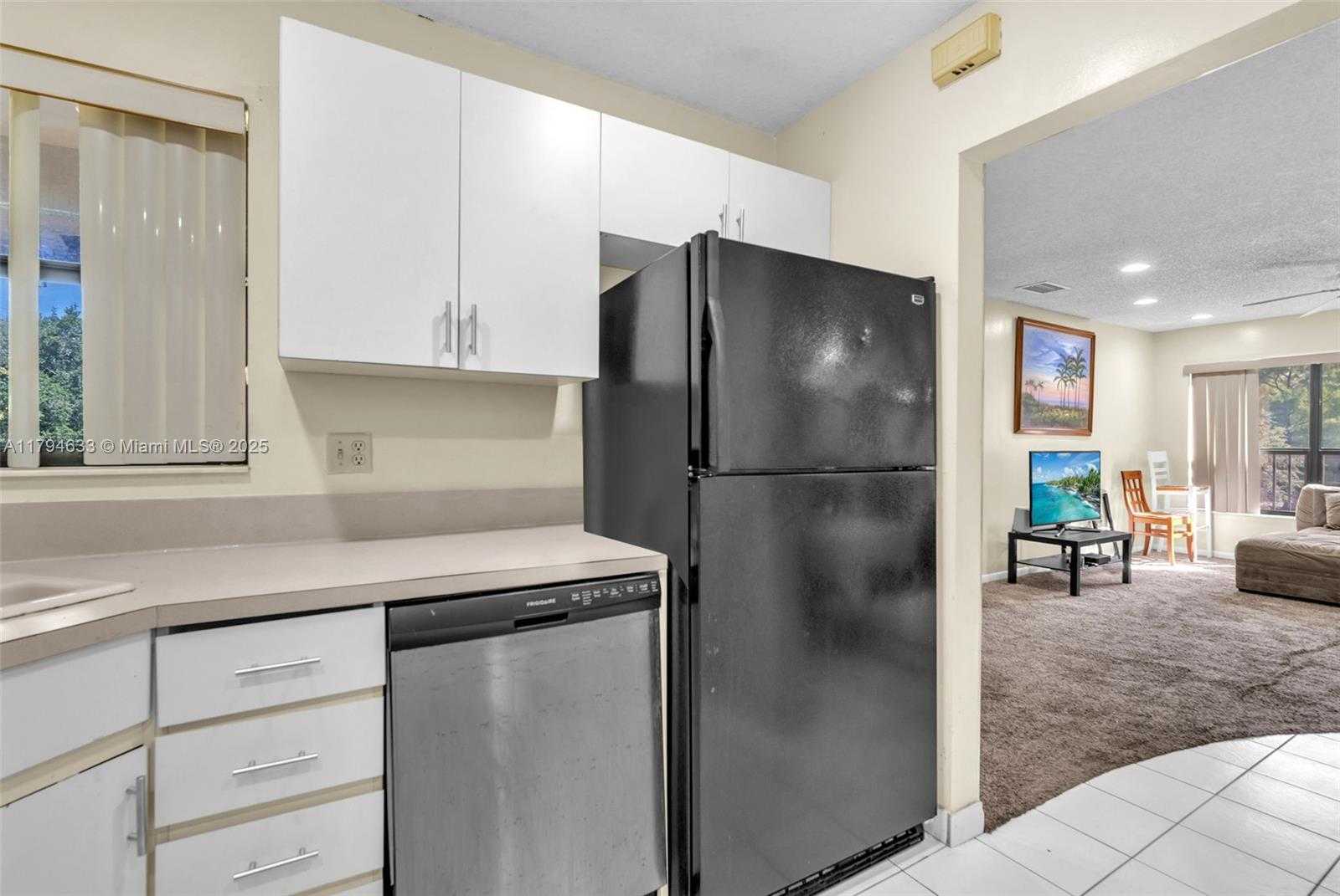 Small Image of 3699 COCOPLUM CIR #3538, Coconut Creek Number 9