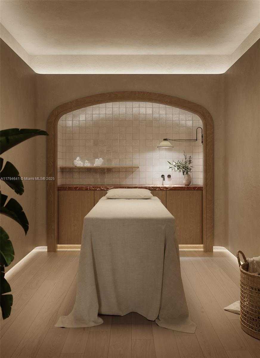 Small Image of 1177 KANE CONCOURSE #703, Bay Harbor Islands Number 12