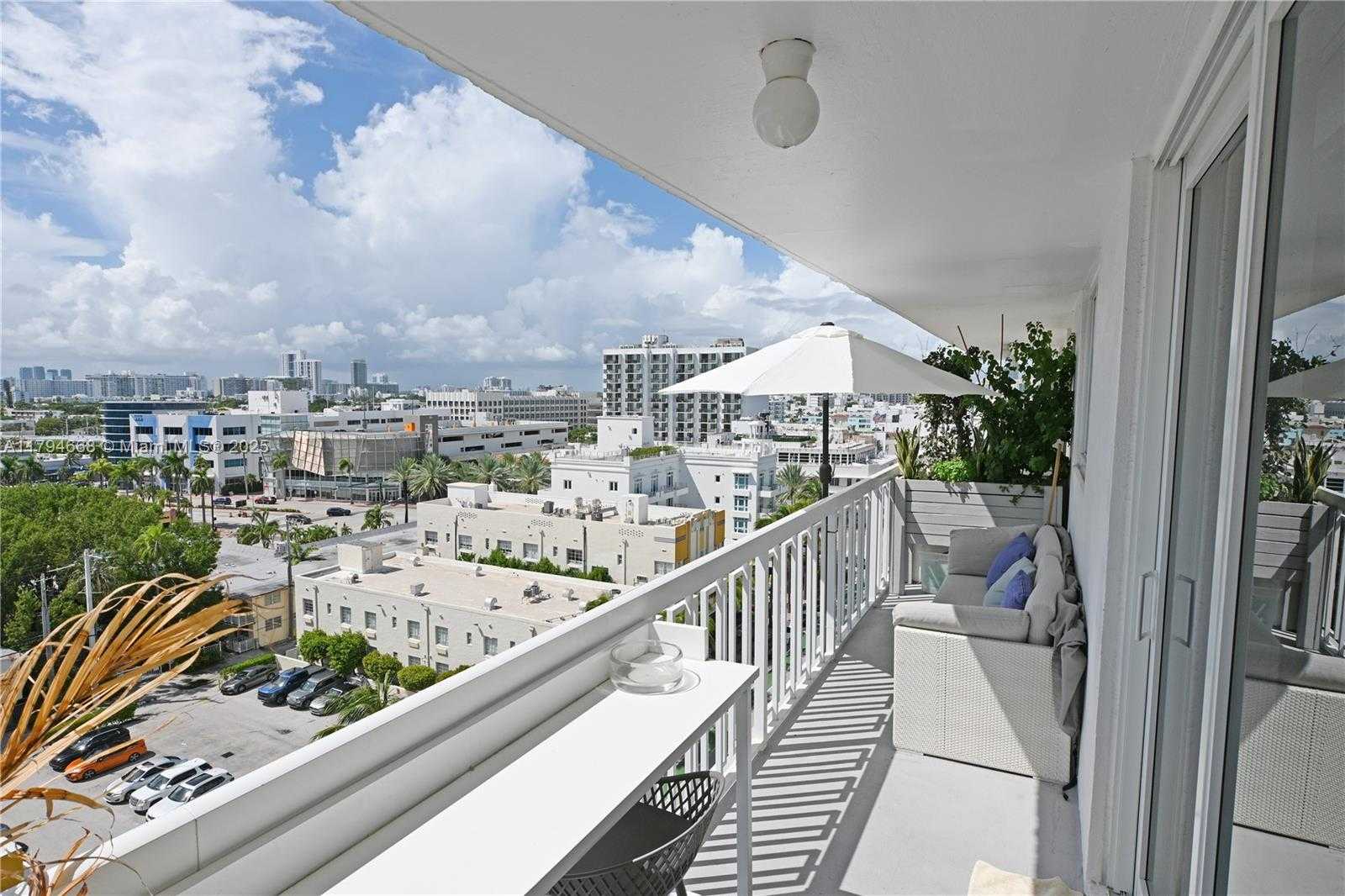 Small Image of 401 OCEAN DRIVE #1003, Miami Beach Number 26