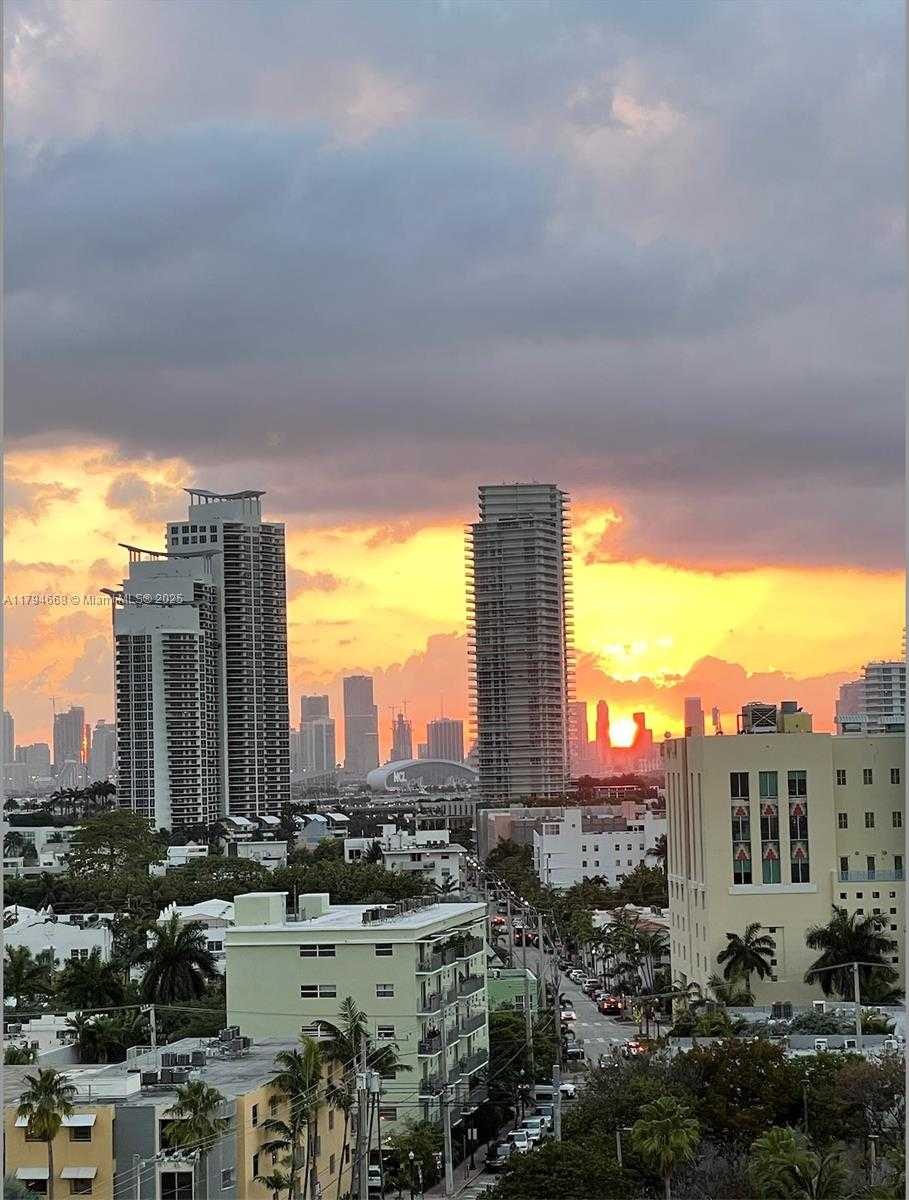 Small Image of 401 OCEAN DRIVE #1003, Miami Beach Number 30