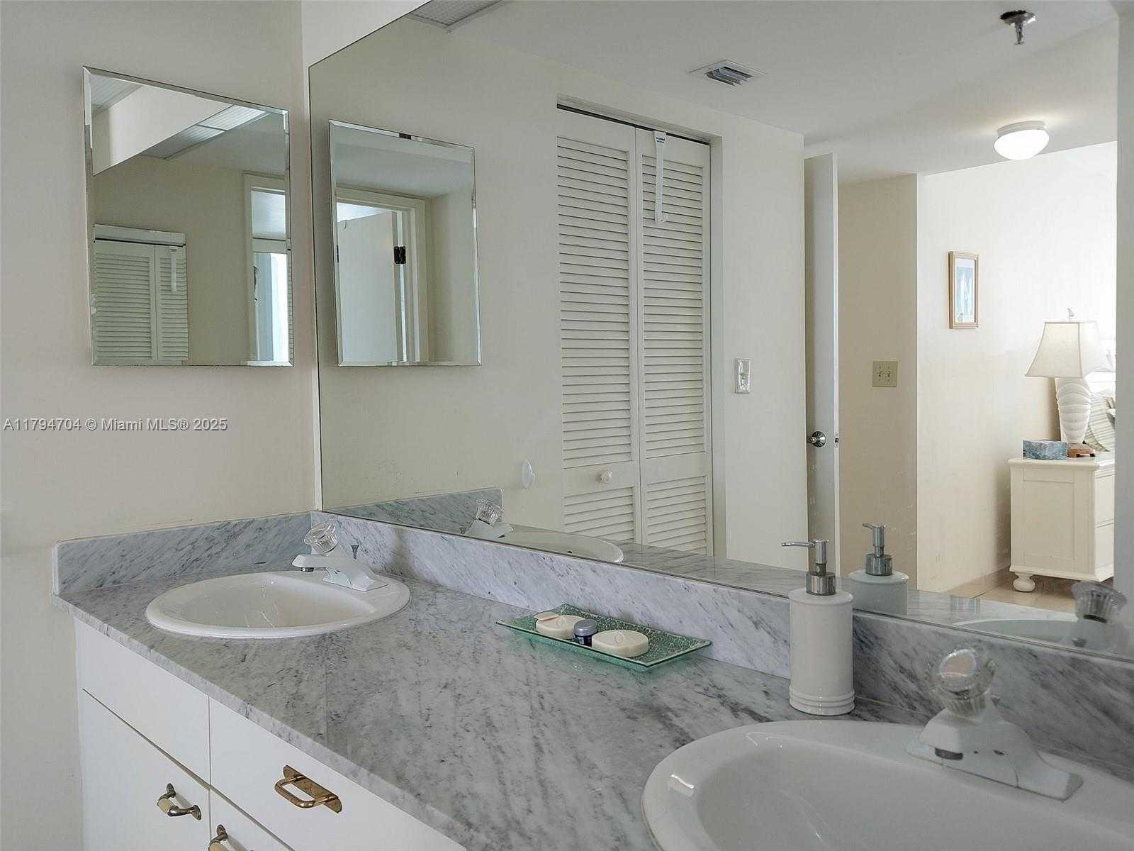 Small Image of 9341 COLLINS AVE #1102, Surfside Number 18