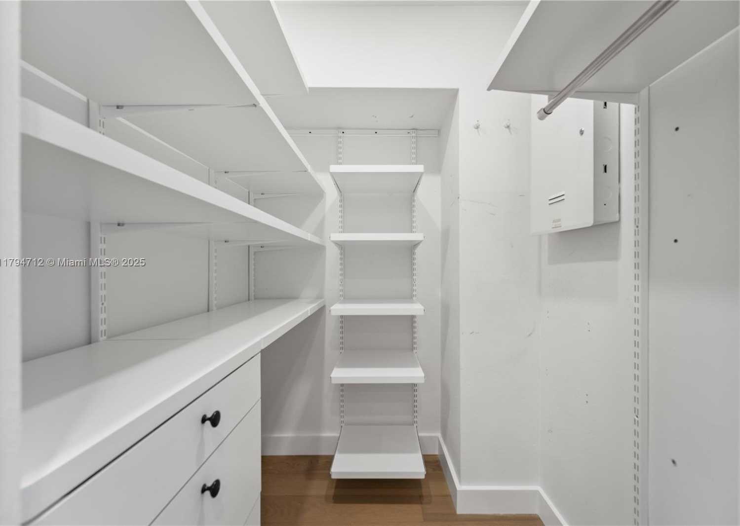 Small Image of 10275 COLLINS AVE #801, Bal Harbour Number 21