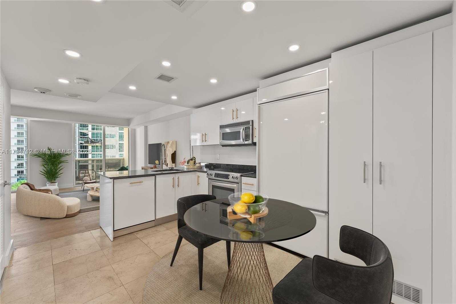 Small Image of 10275 COLLINS AVE #801, Bal Harbour Number 3