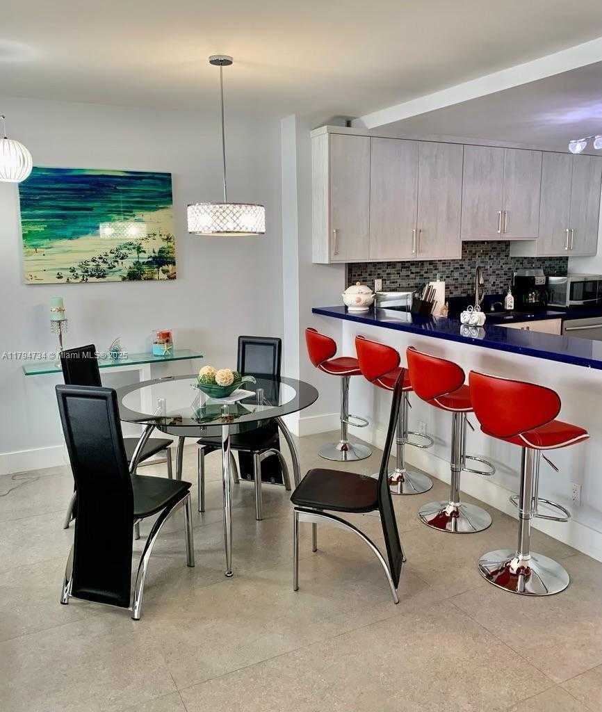 Small Image of 3725 SOUTH OCEAN DR #311, Hollywood Number 8
