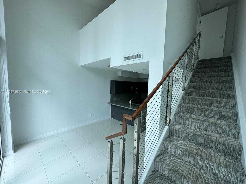 Small Image of 1080 BRICKELL AVE #303, Miami Number 7