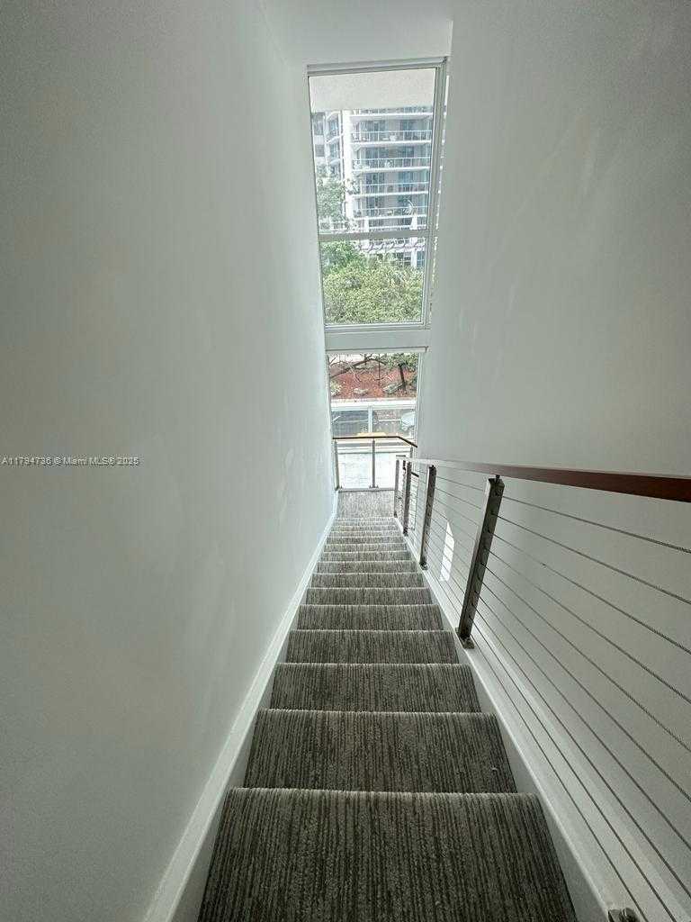 Small Image of 1080 BRICKELL AVE #303, Miami Number 8