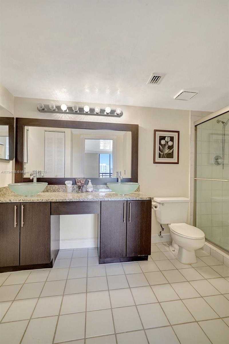 Small Image of 3300 NORTH EAST 191 ST #LPH 07, Aventura Number 43