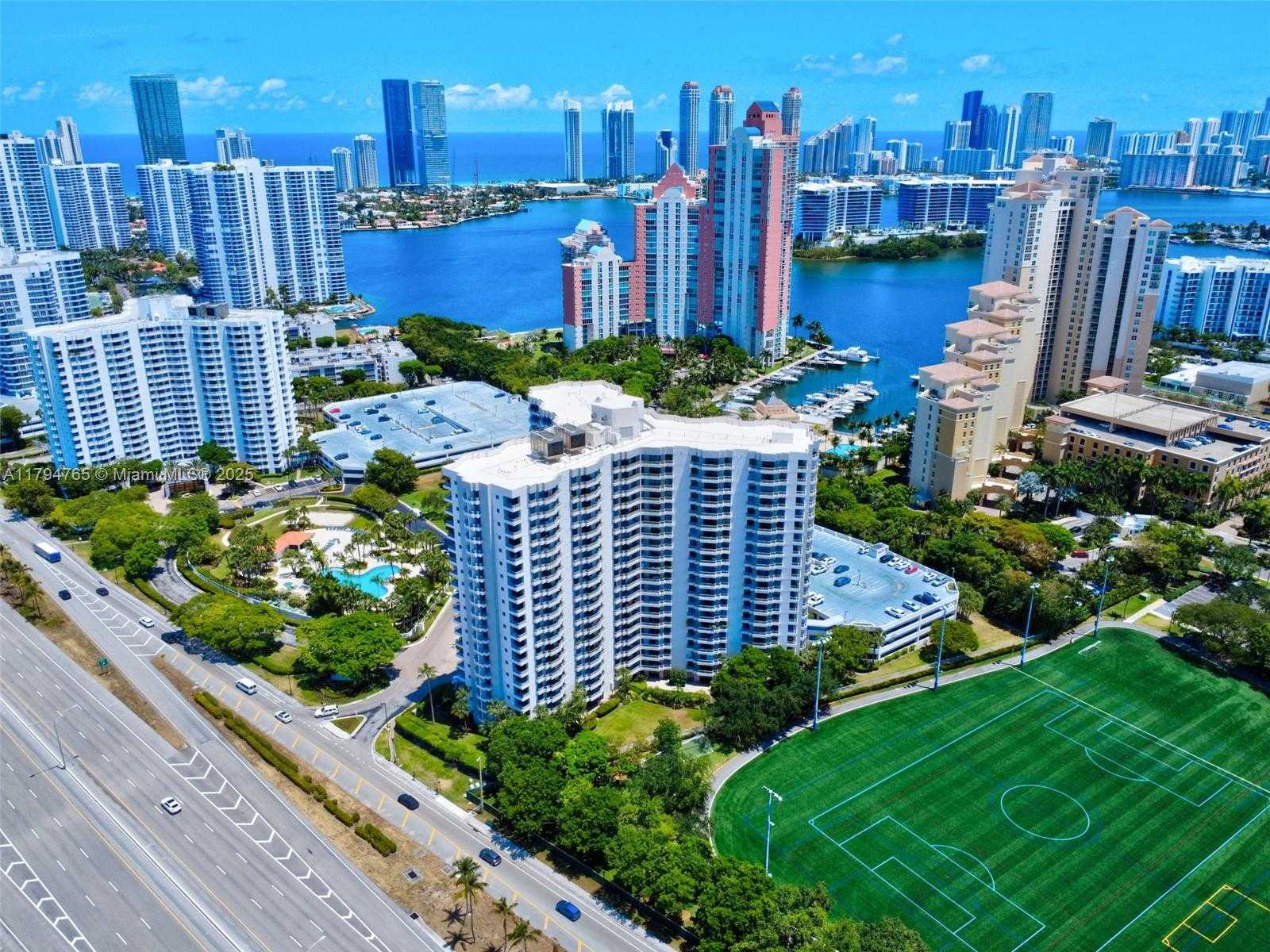 Small Image of 3300 NORTH EAST 191 ST #LPH 07, Aventura Number 56