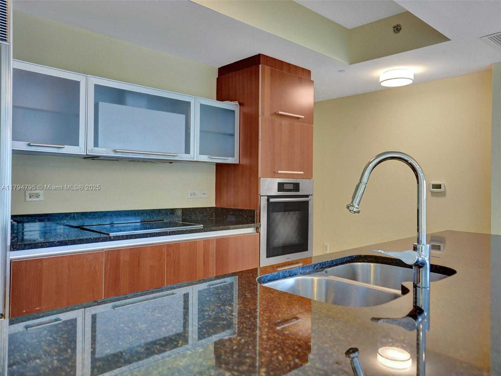 Small Image of 17201 COLLINS AVE #1704, Sunny Isles Beach Number 14