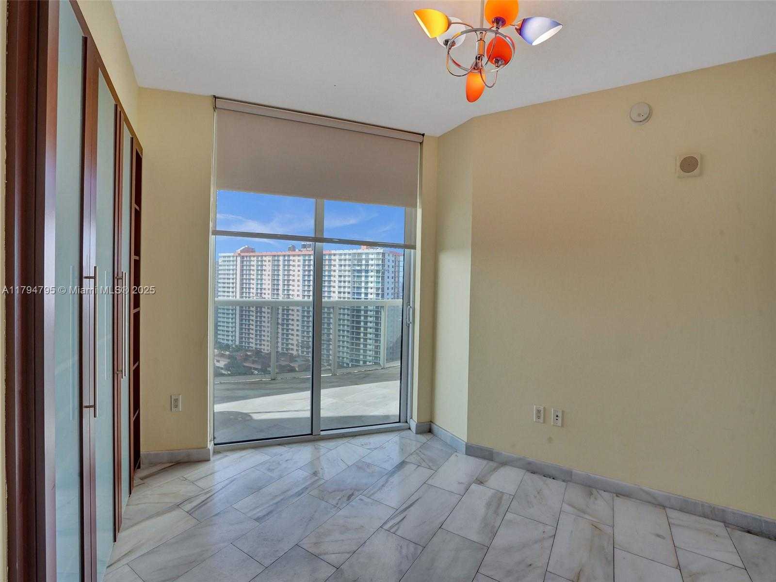 Small Image of 17201 COLLINS AVE #1704, Sunny Isles Beach Number 19