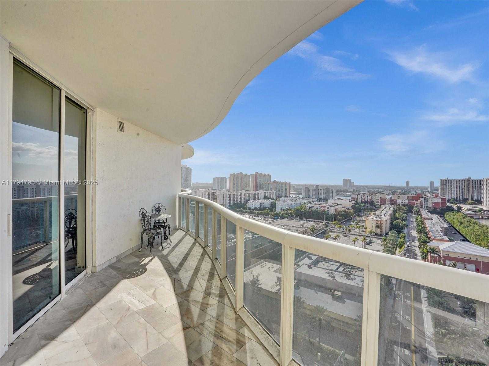 Small Image of 17201 COLLINS AVE #1704, Sunny Isles Beach Number 21