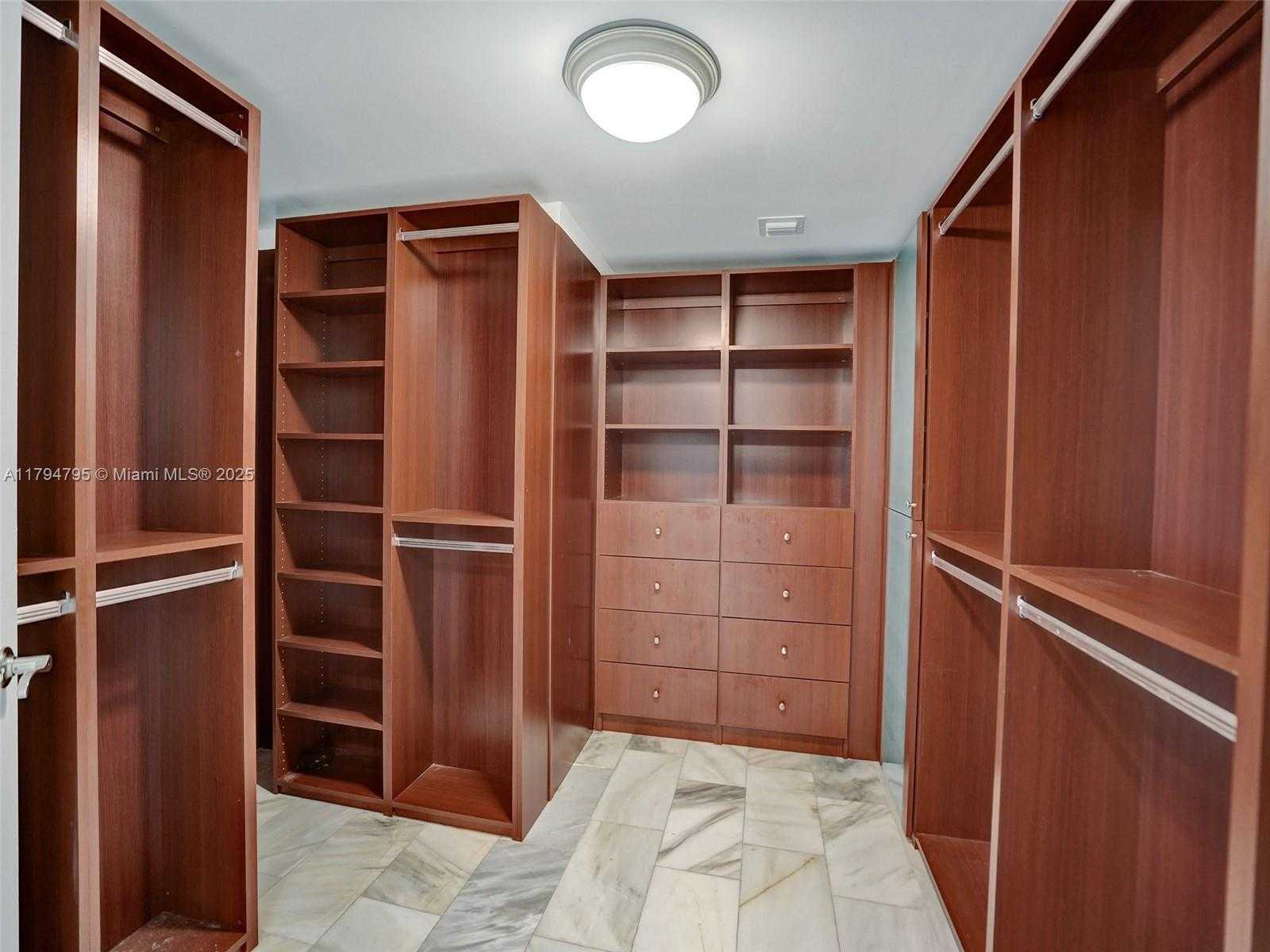 Small Image of 17201 COLLINS AVE #1704, Sunny Isles Beach Number 30