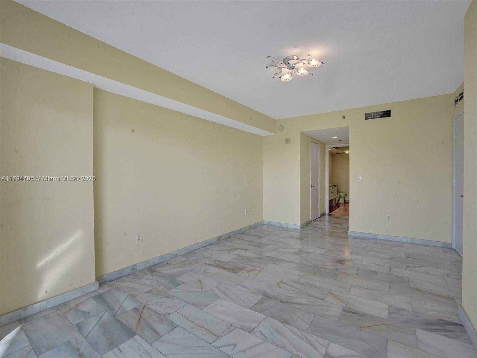 Small Image of 17201 COLLINS AVE #1704, Sunny Isles Beach Number 36