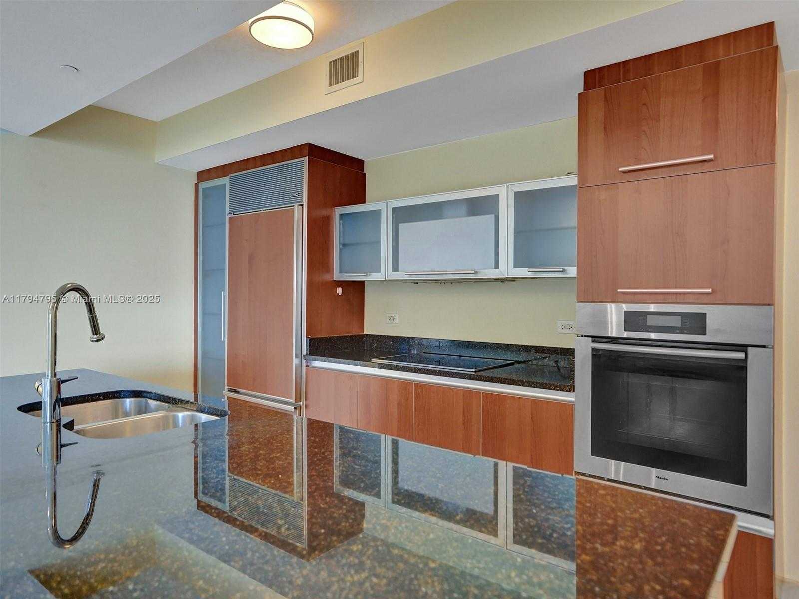 Small Image of 17201 COLLINS AVE #1704, Sunny Isles Beach Number 42
