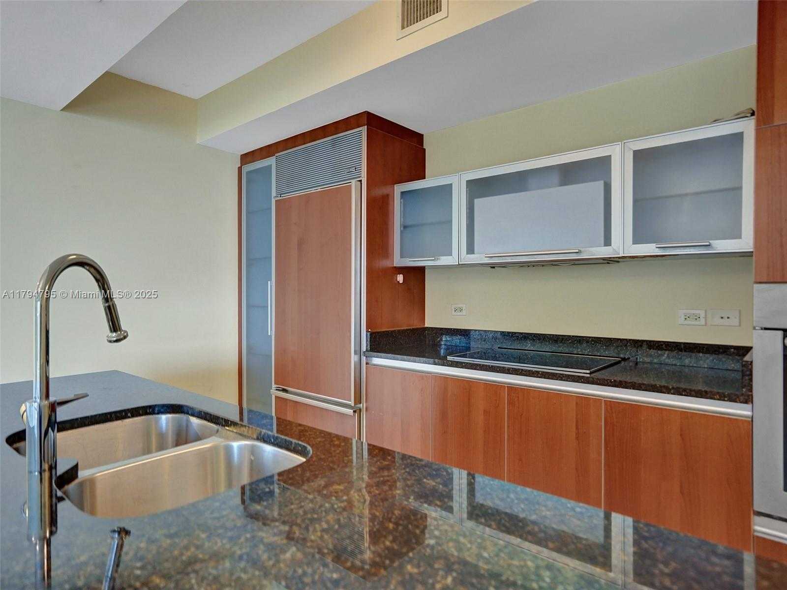 Small Image of 17201 COLLINS AVE #1704, Sunny Isles Beach Number 44