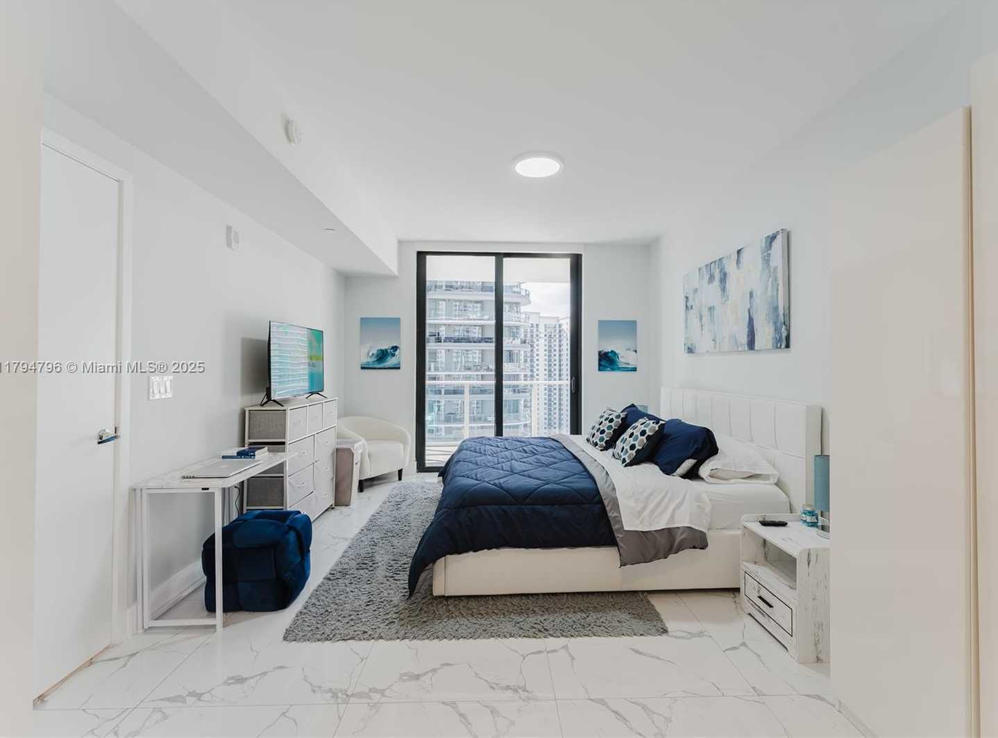 Small Image of 1010 BRICKELL AVE #2709, Miami Number 25