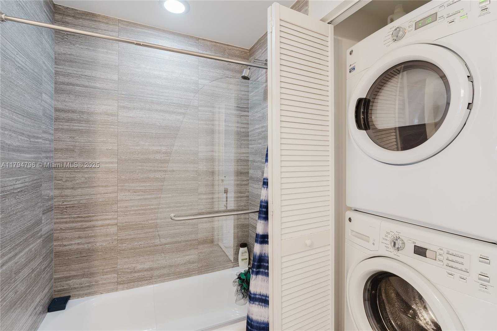 Small Image of 1010 BRICKELL AVE #2709, Miami Number 28
