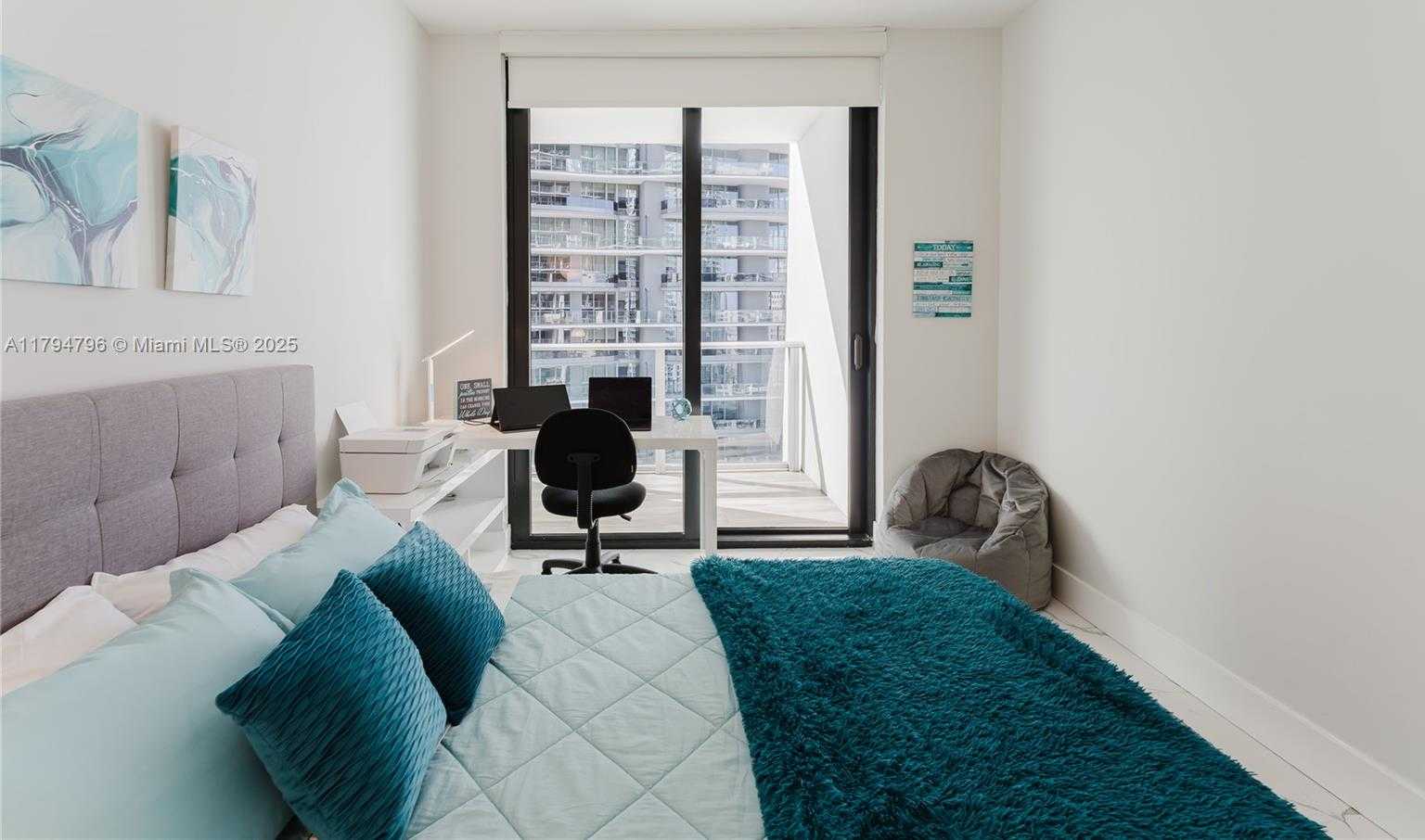 Small Image of 1010 BRICKELL AVE #2709, Miami Number 30
