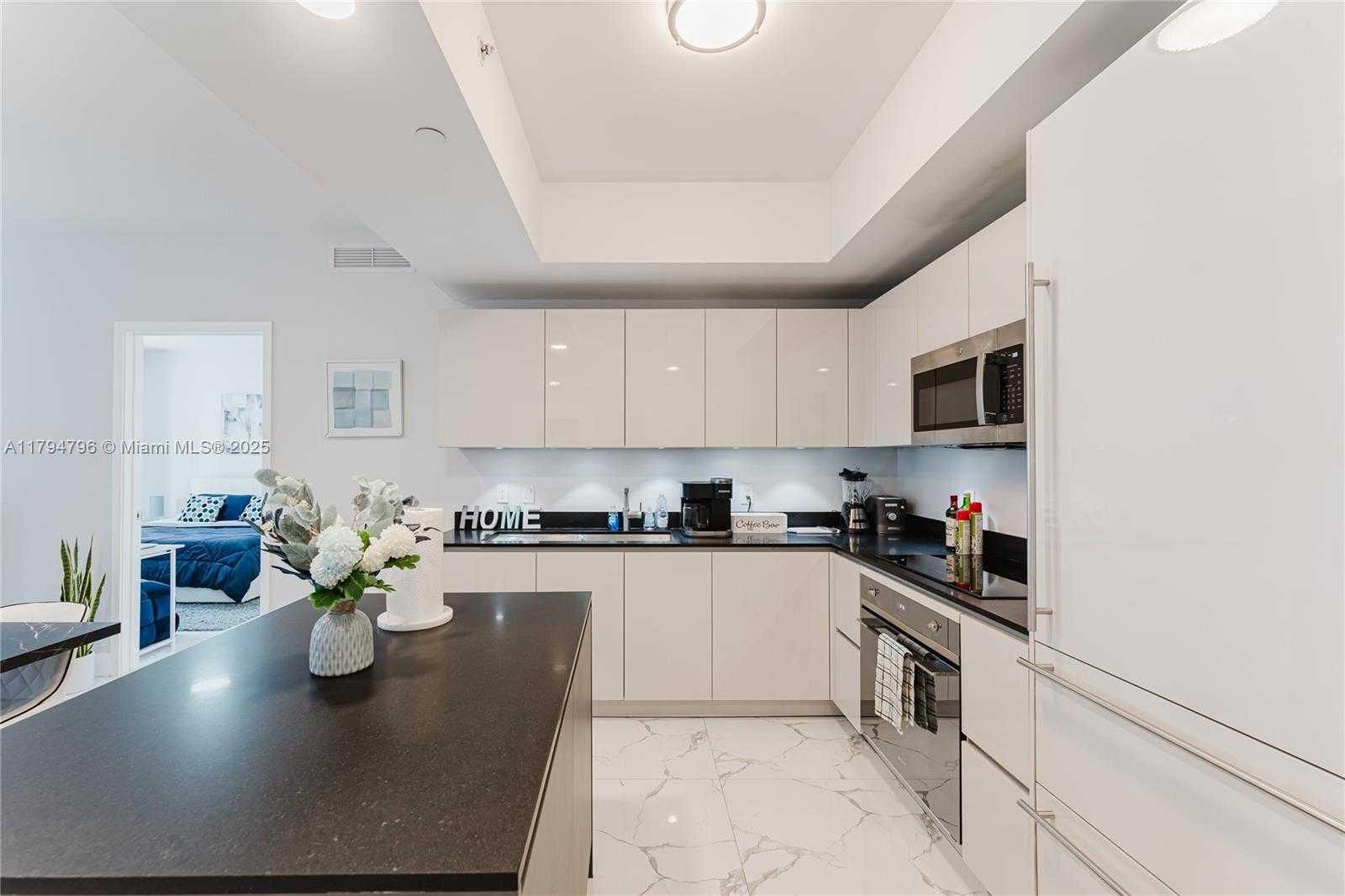 Small Image of 1010 BRICKELL AVE #2709, Miami Number 44