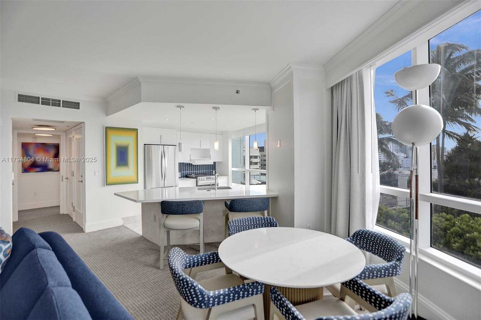 Small Image of 4401 COLLINS AVE #814, Miami Beach Number 12
