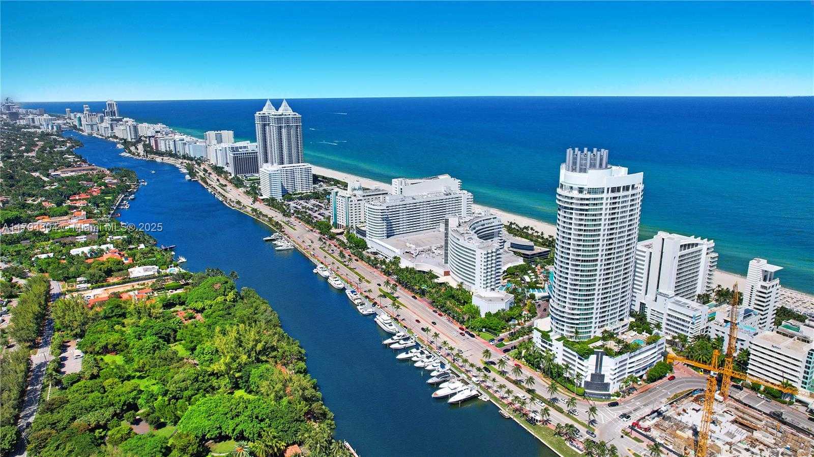 Small Image of 4401 COLLINS AVE #814, Miami Beach Number 35