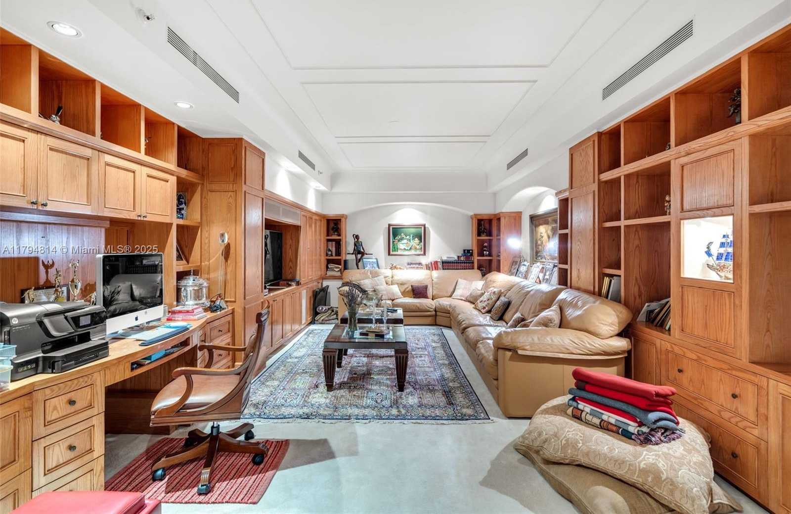 Small Image of 445 GRAND BAY DR #1001, Key Biscayne Number 34