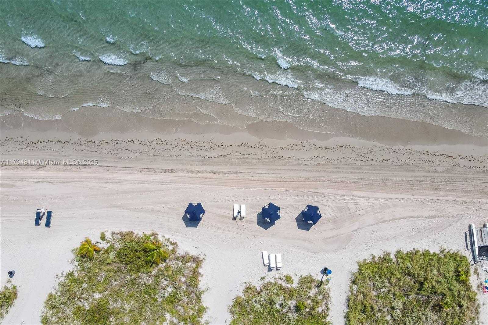 Small Image of 445 GRAND BAY DR #1001, Key Biscayne Number 54