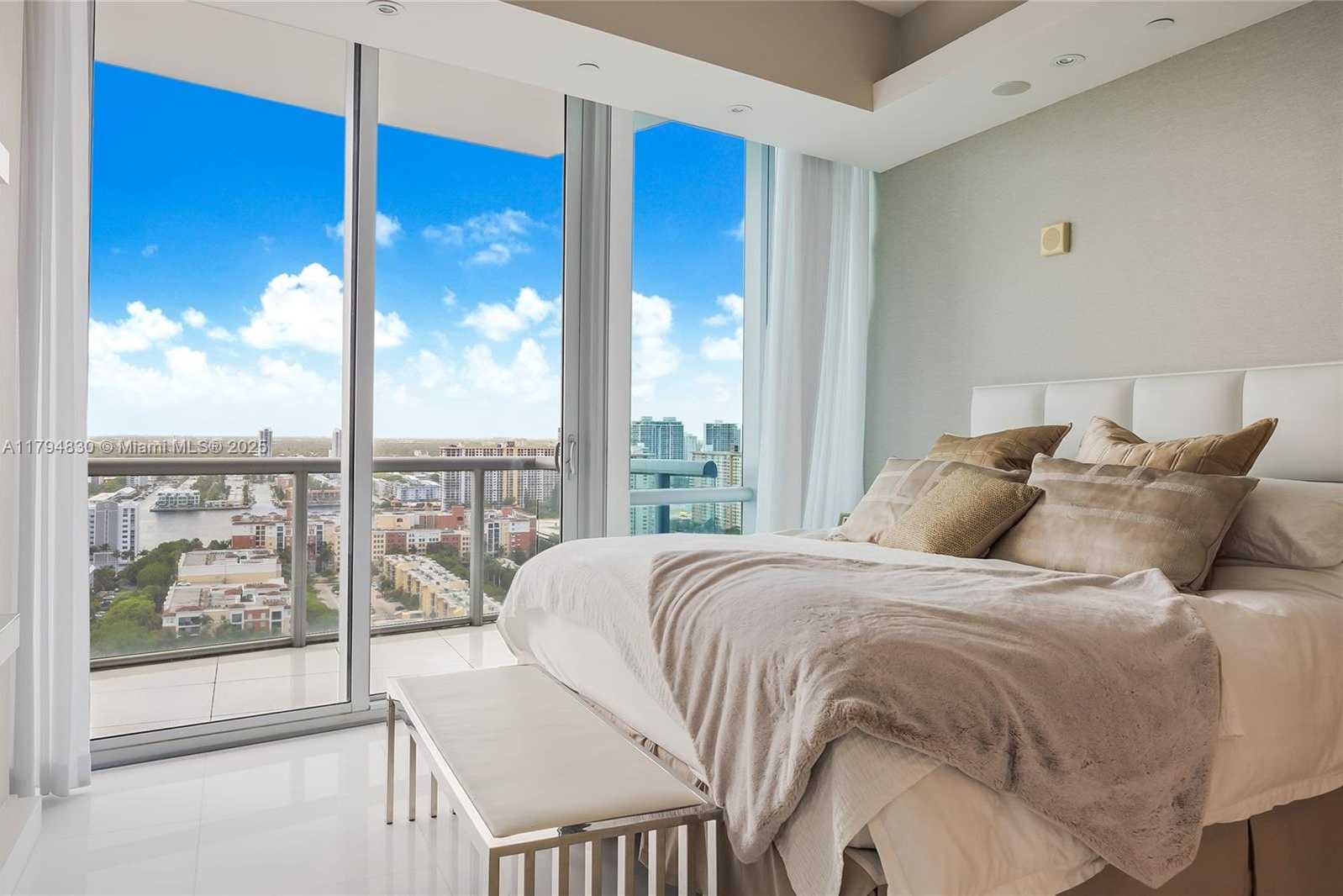 Small Image of 17121 COLLINS AVE #2608, Sunny Isles Beach Number 13
