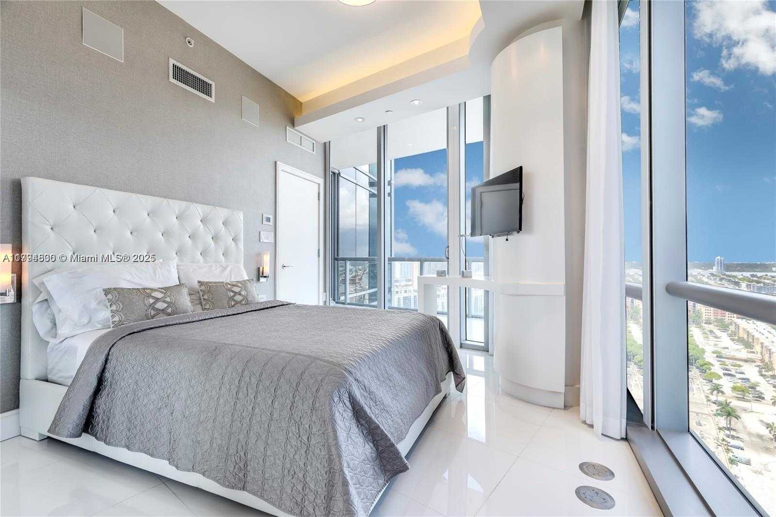 Small Image of 17121 COLLINS AVE #2608, Sunny Isles Beach Number 18