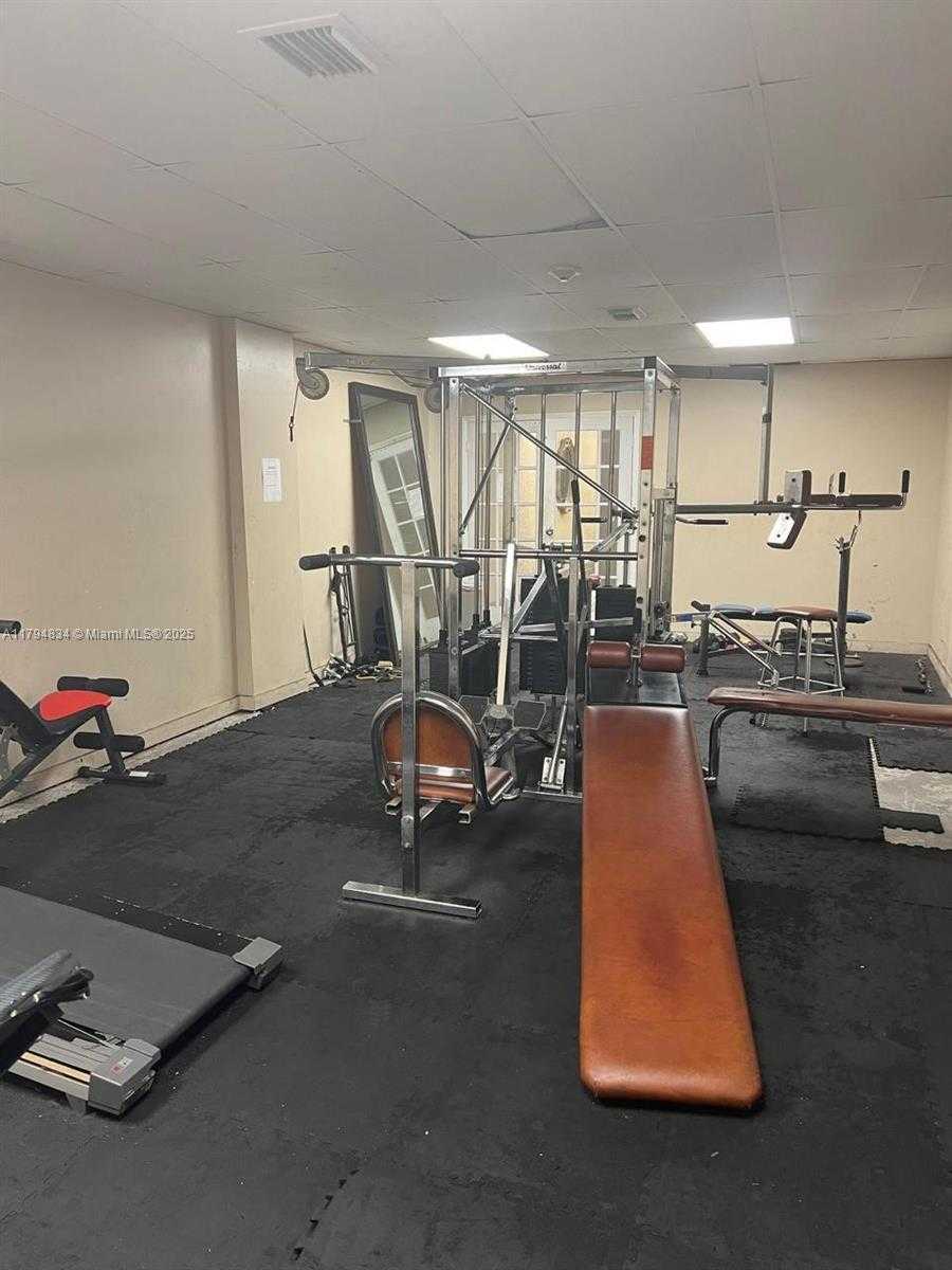 Small Image of 2903 NORTH MIAMI BEACH BLVD #1003, North Miami Beach Number 14