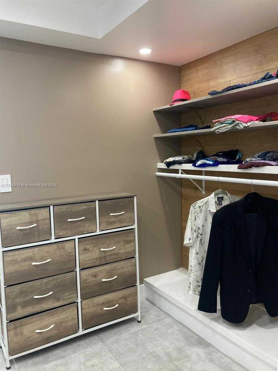Small Image of 2903 NORTH MIAMI BEACH BLVD #1003, North Miami Beach Number 6