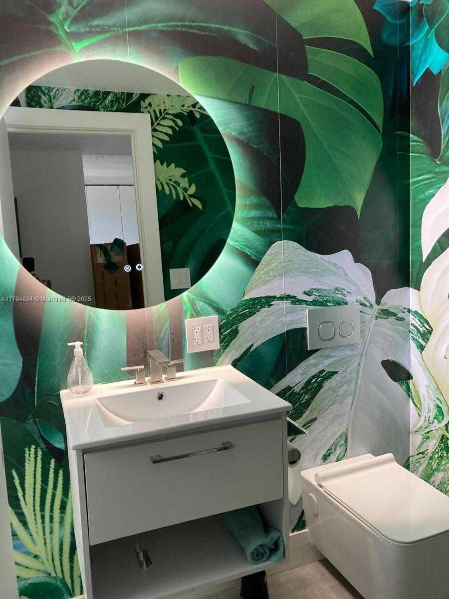 Small Image of 2903 NORTH MIAMI BEACH BLVD #1003, North Miami Beach Number 8