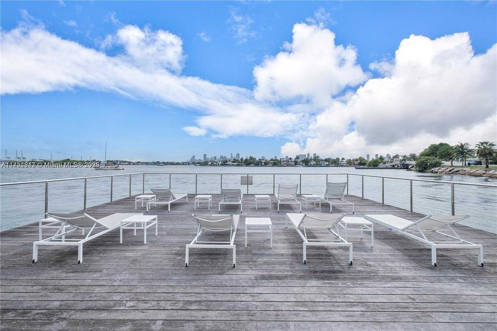Small Image of 3 ISLAND AVE #07B, Miami Beach Number 19