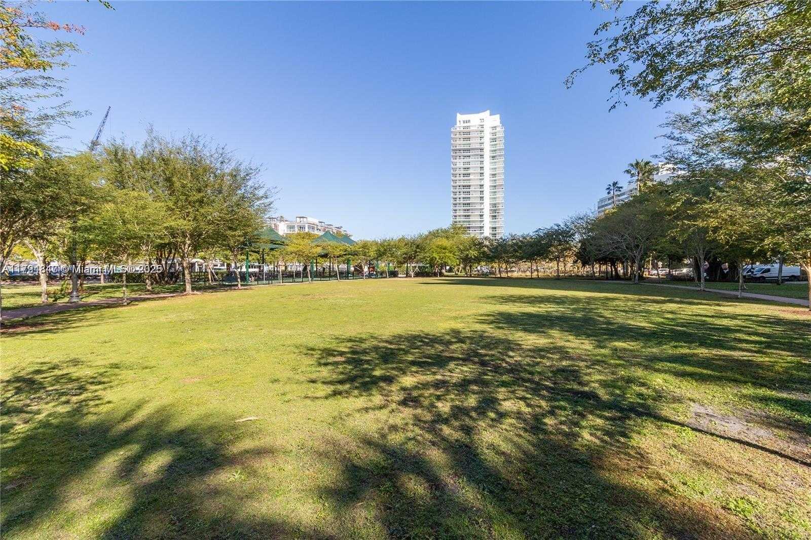Small Image of 3 ISLAND AVE #07B, Miami Beach Number 51
