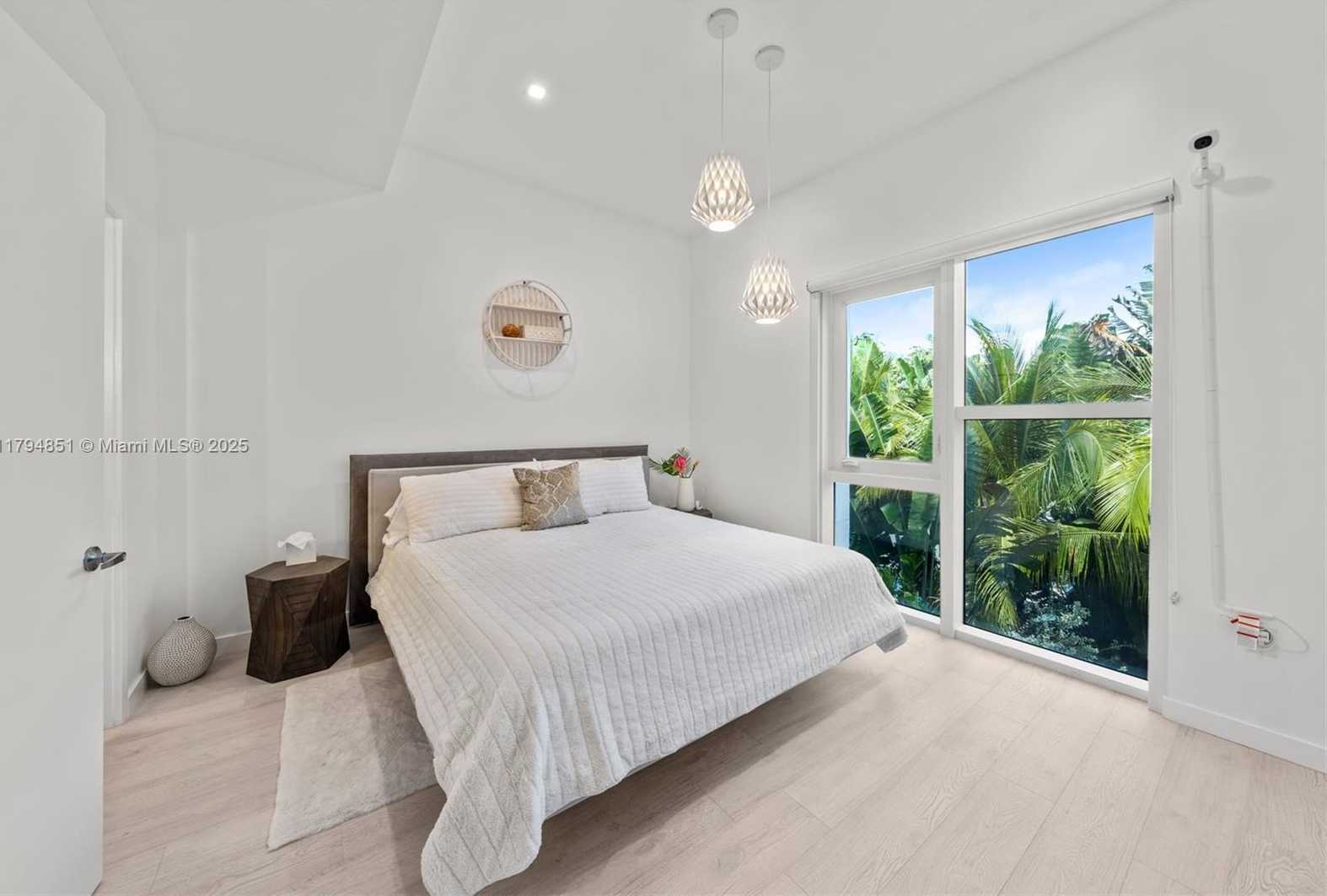 Small Image of 455 NORTH EAST 39TH ST #304, Miami Number 24