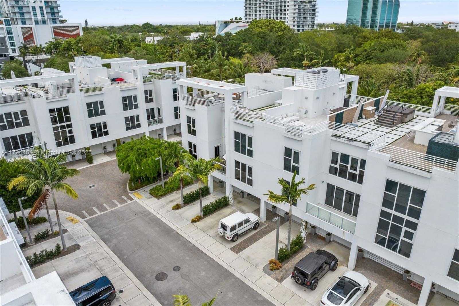 Small Image of 455 NORTH EAST 39TH ST #304, Miami Number 44