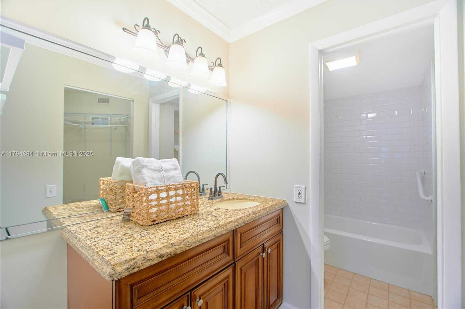 Small Image of 9150 LIME BAY BLVD #201, Tamarac Number 19