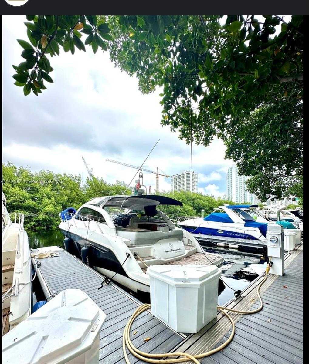 Small Image of 3500 MYSTIC POINTE DRIVE #2108, Aventura Number 28